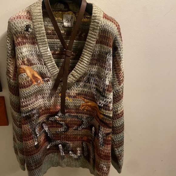 oversized graffiti v neck sweater - Picture 1 of 4